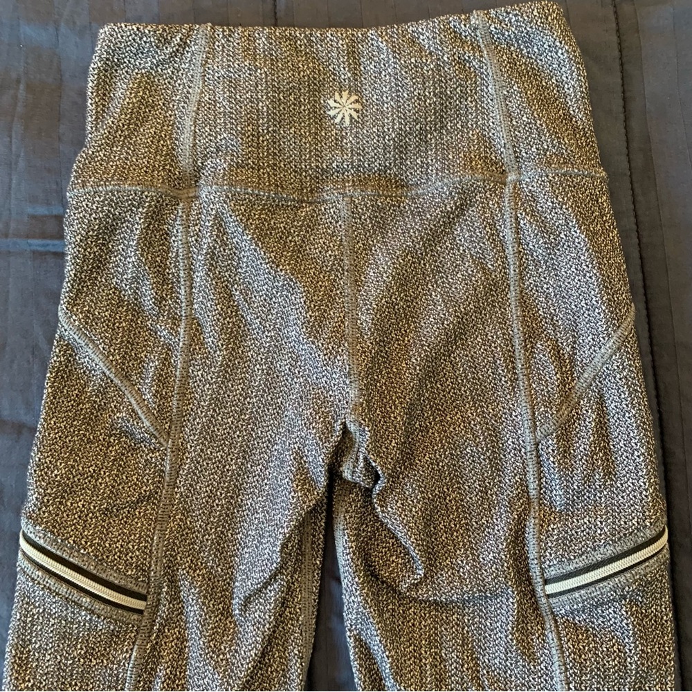 Vintage Athleta Leggings with Zipper Pockets Size XXS - Picture 9 of 9